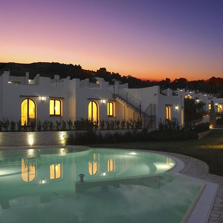 Baia Delphis Resort Vasto Exterior photo