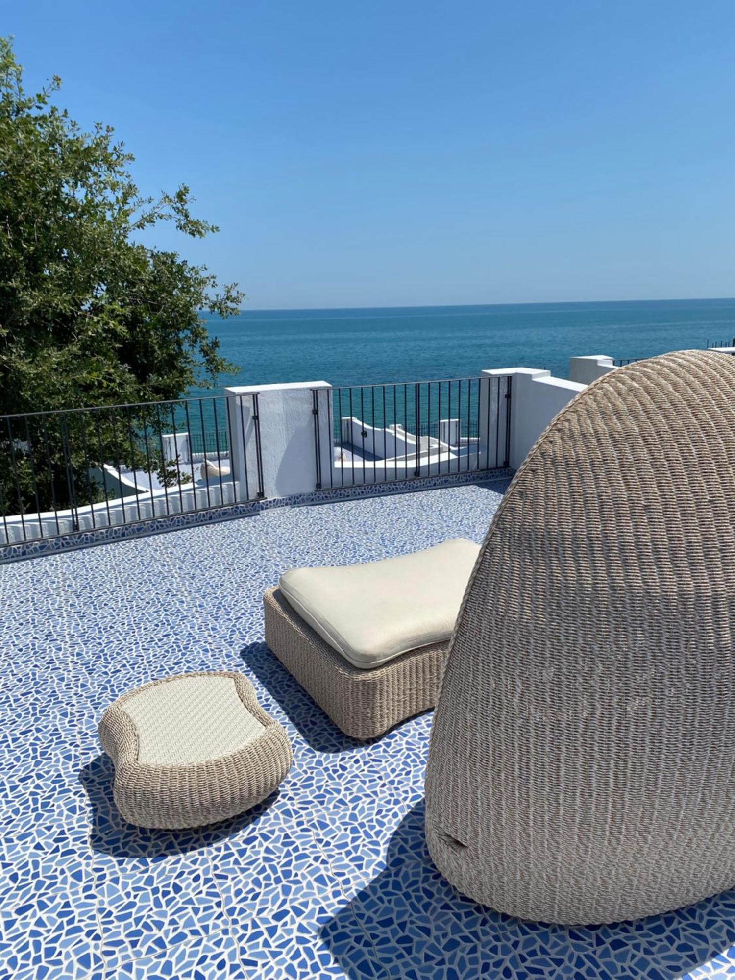 Baia Delphis Resort Vasto Exterior photo