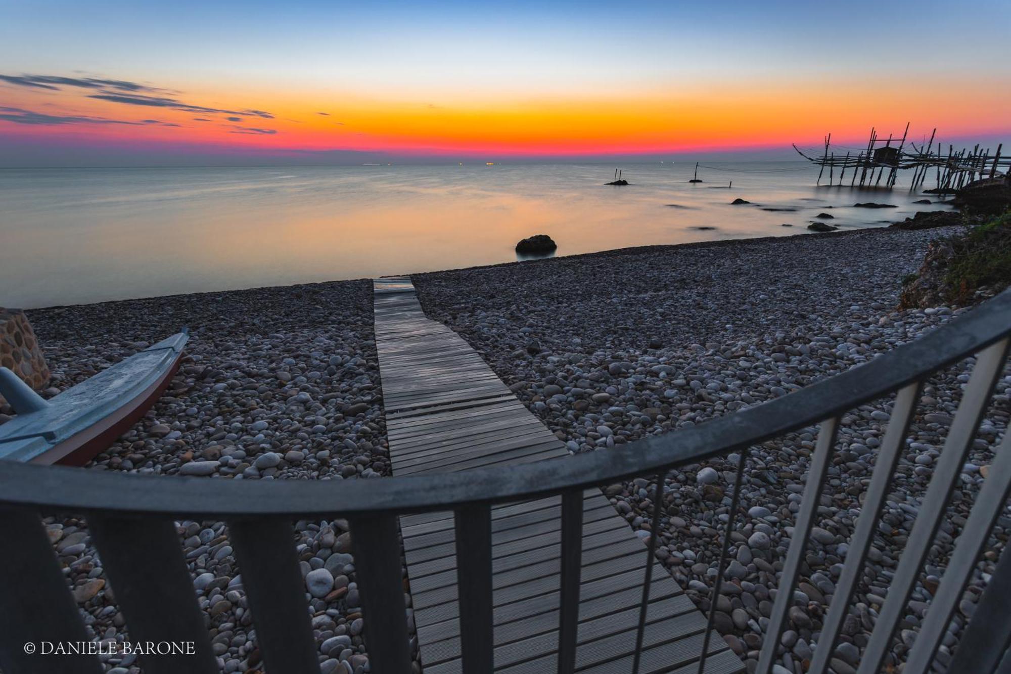 Baia Delphis Resort Vasto Exterior photo