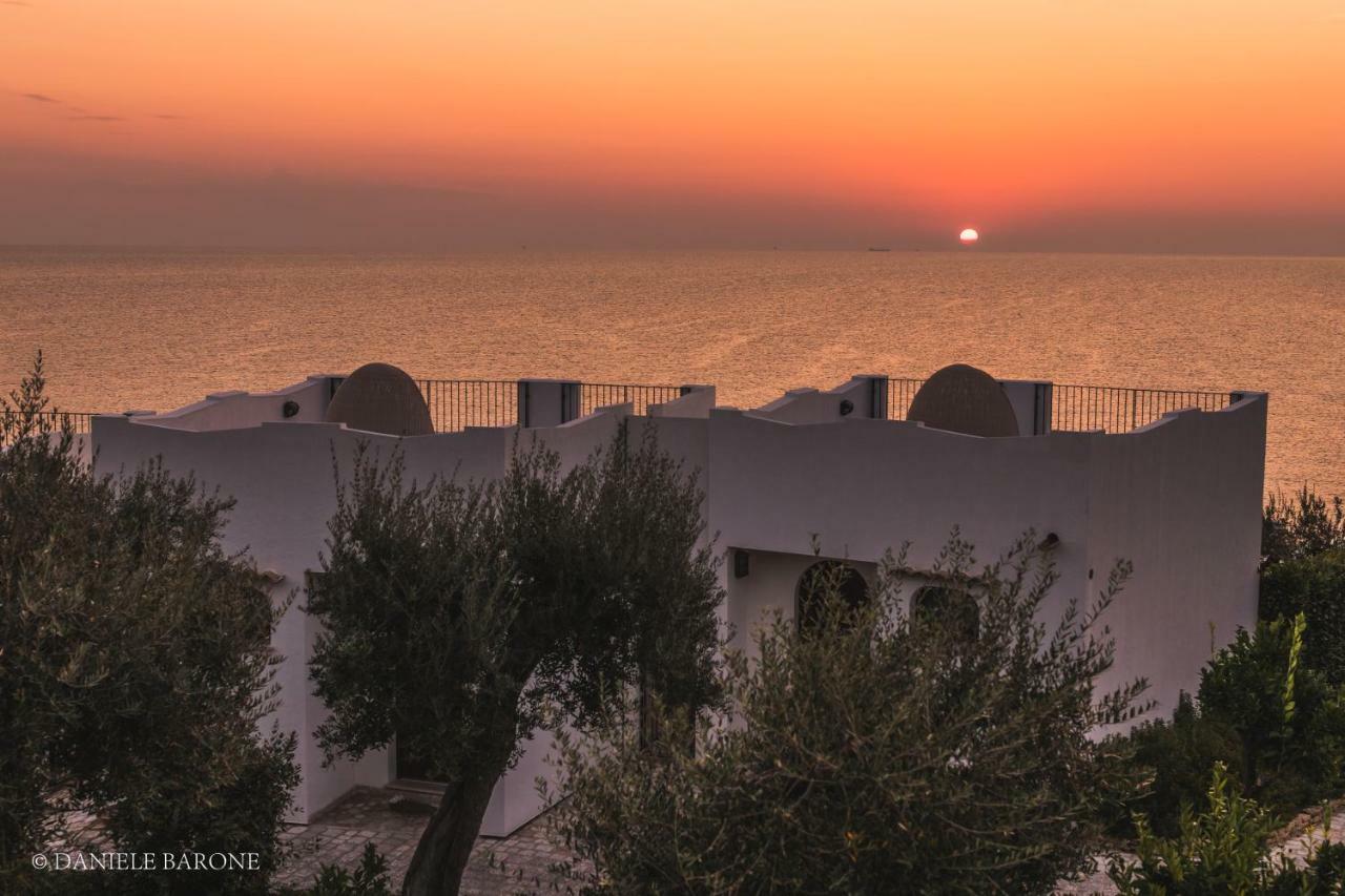 Baia Delphis Resort Vasto Exterior photo